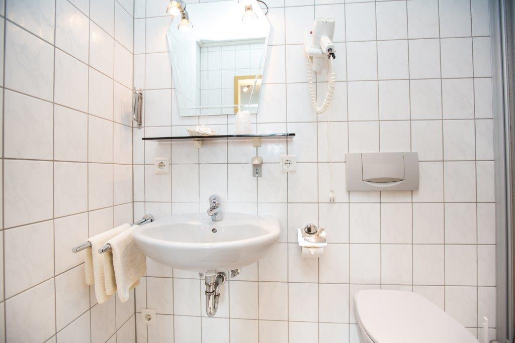 Hotel Pizzeria Venezia Sohren ภายนอก รูปภาพ